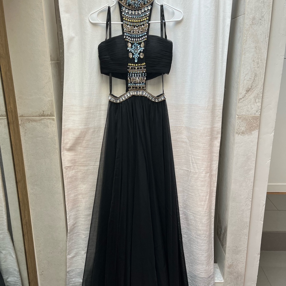 CUTE Sherri Hill Black Prom Dress Size 0 (rhinestones/beaded)